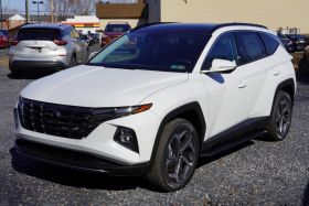Hyundai Tucson SUV Running Boards Romik® RZR Side Steps (2022-Present)